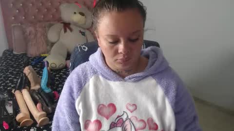 patty squirt87 online show from January 14, 2:28 am