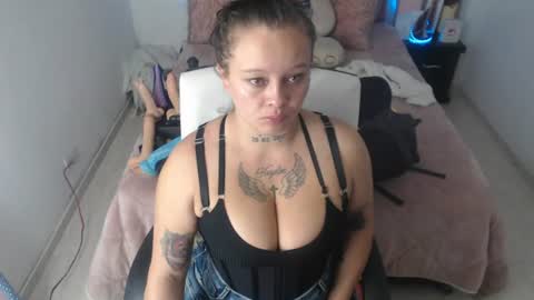 patty squirt87 online show from July 22, 11:46 am