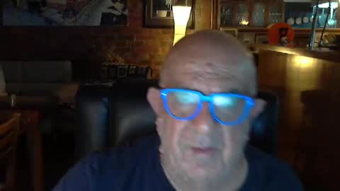 Snapshot of patvac chatting on December 14, 1:05 pm patvac online show from December 14, 1:05 pm