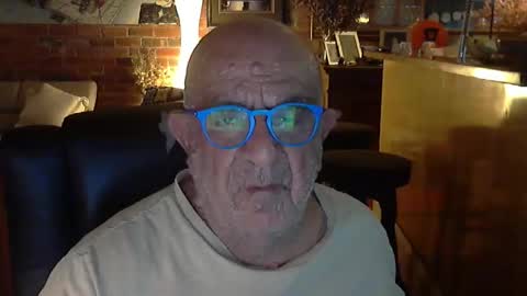 Snapshot of patvac chatting on January 9, 1:58 pm patvac online show from January 9, 1:58 pm