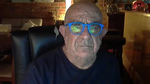 Snapshot of patvac chatting on January 17, 2:44 pm patvac online show from January 17, 2:44 pm