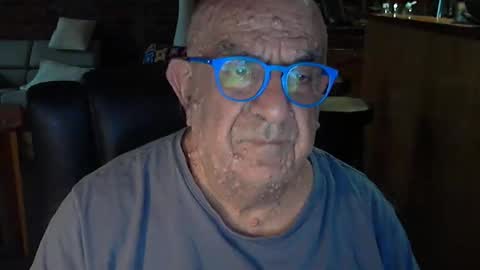 Snapshot of patvac chatting on March 3, 9:31 pm patvac online show from March 3, 9:31 pm