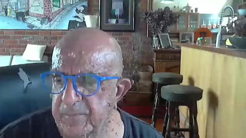 Snapshot of patvac chatting on March 31, 11:49 pm patvac online show from March 31, 11:49 pm