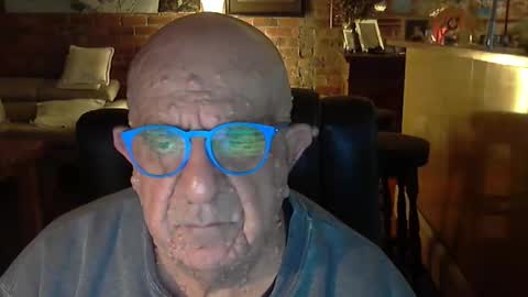 Snapshot of patvac chatting on May 22, 2:33 pm patvac online show from May 22, 2:33 pm