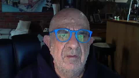Snapshot of patvac chatting on May 27, 5:37 am patvac online show from May 27, 5:37 am