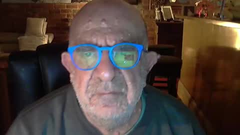 Snapshot of patvac chatting on June 4, 2:56 pm patvac online show from June 4, 2:56 pm