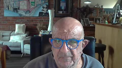 Snapshot of patvac chatting on June 15, 1:19 am patvac online show from June 15, 1:19 am