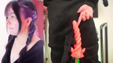 Paula online show from December 14, 7:40 pm