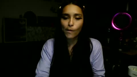 Snapshot of pau_cat chatting on July 4, 5:13 am Pau online show from July 4, 5:13 am