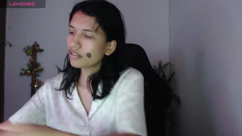 Snapshot of pau_heart chatting on January 17, 7:02 am Paulina online show from January 17, 7:02 am