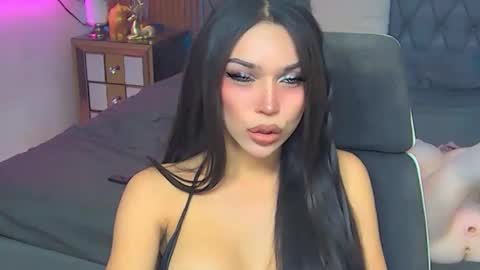 Paula online show from March 5, 10:33 am