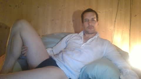 paueriwan online show from March 18, 11:41 pm