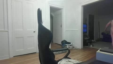 Snapshot of paul9333 chatting on February 1, 11:54 am shy online show from February 1, 11:54 am