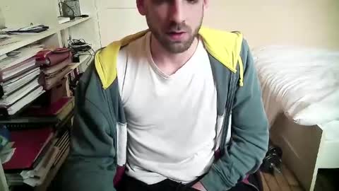 Snapshot of paul_cute6080 chatting on March 16, 9:13 am Paul online show from March 16, 9:13 am