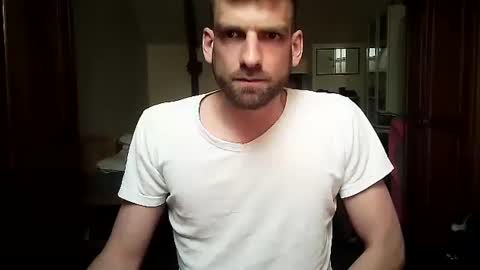 Snapshot of paul_cute6080 chatting on March 23, 8:40 am Paul online show from March 23, 8:40 am