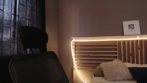 Paul online show from February 6, 1:03 pm