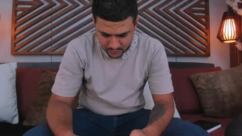 Snapshot of paul_rivera chatting on April 14, 1:00 am Paul Rivera online show from April 14, 1:00 am