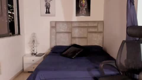 PAUL ROGER online show from October 1, 12:16 am