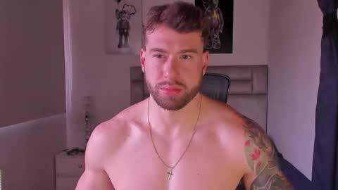 Snapshot of paul_roger chatting on March 19, 1:26 pm PAUL ROGER online show from March 19, 1:26 pm