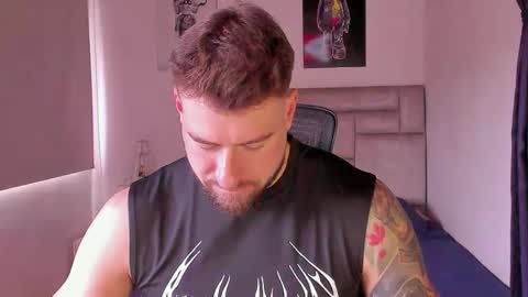 Snapshot of paul_roger chatting on May 13, 4:48 pm PAUL ROGER online show from May 13, 4:48 pm