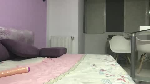 paula1442 online show from March 12, 5:49 pm
