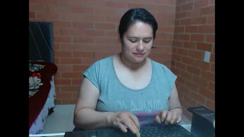 paula__117 online show from April 12, 12:10 pm