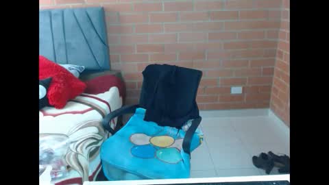 paula__117 online show from May 19, 7:09 pm