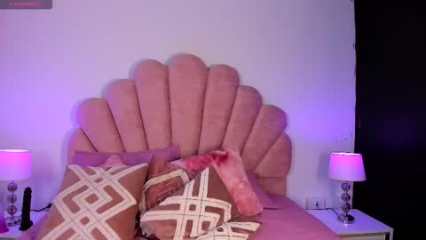 Paula   online show from February 23, 11:18 am