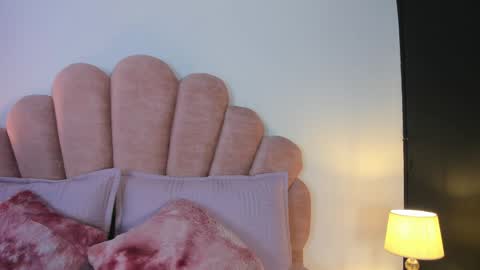 Paula   online show from April 2, 10:57 am