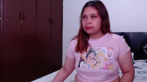 PAULA online show from October 9, 8:29 pm