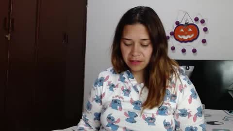 PAULA online show from November 14, 4:11 am