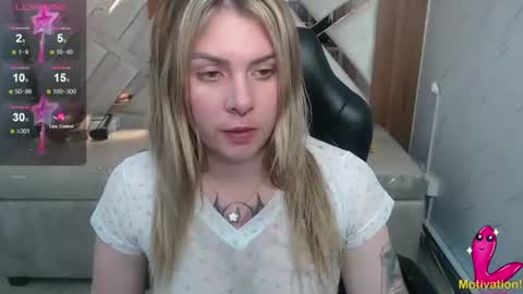 Paula online show from June 27, 1:06 pm