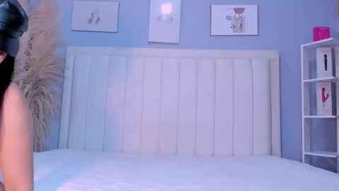 Pau online show from October 22, 7:24 pm