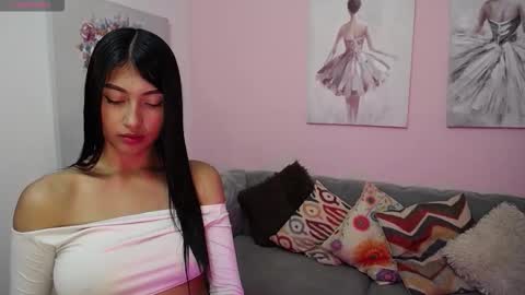 Pau online show from December 3, 12:14 pm