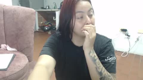 paula_torrez online show from May 3, 2:17 am