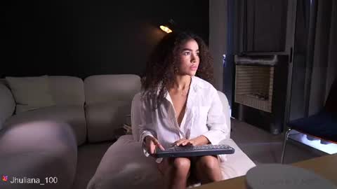 Paula online show from June 12, 6:07 pm