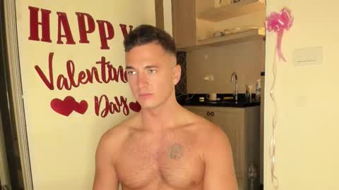 paulblack021 online show from February 13, 5:31 pm