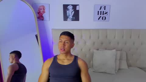 Snapshot of paulcreewx chatting on March 7, 2:56 pm paul online show from March 7, 2:56 pm