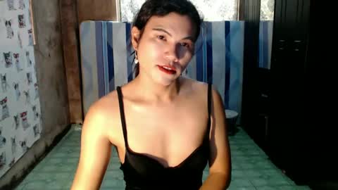 Snapshot of pauleenmargaret chatting on December 28, 5:33 am Pauleen Margaret online show from December 28, 5:33 am