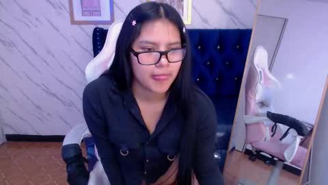 Live 800am 200pm COLOMBIAN HOUR online show from February 21, 4:26 pm