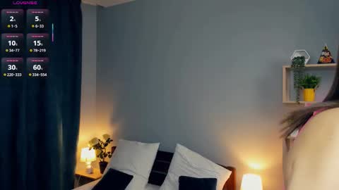 Eva online show from October 17, 7:16 pm