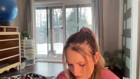 Snapshot of paulilafay chatting on March 21, 10:35 pm Paulila Fay online show from March 21, 10:35 pm