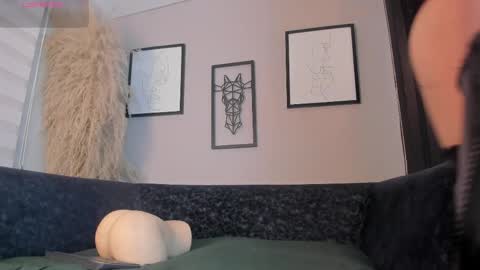 Snapshot of paulina_bennet chatting on May 20, 3:13 am paulina_bennet online show from May 20, 3:13 am