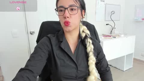 paulina online show from October 16, 7:26 pm