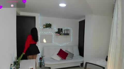 paulina online show from May 26, 8:54 am