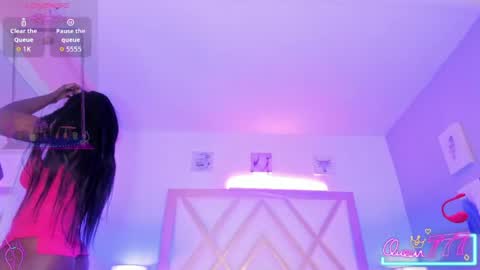 Snapshot of paulina_ruiz_ chatting on April 10, 10:03 pm online show from April 10, 10:03 pm