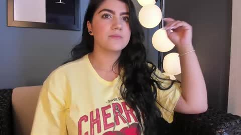 Paulina online show from February 14, 1:29 pm