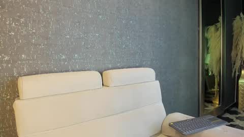 Snapshot of paulinaduarte_ chatting on October 3, 11:40 am Paulina online show from October 3, 11:40 am