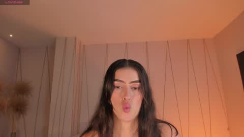 Paulina Santos  online show from March 24, 7:19 pm