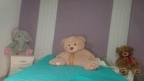 paulina online show from November 15, 2:35 pm